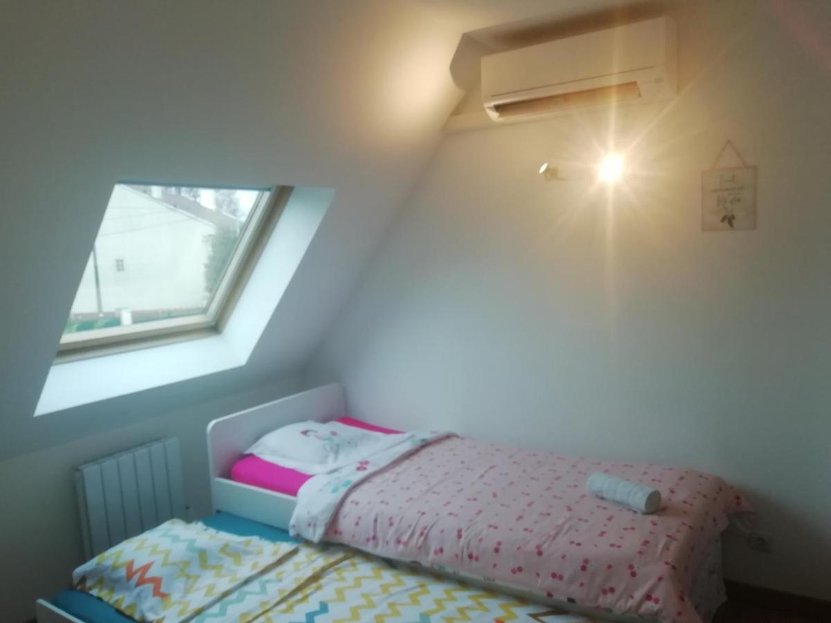Disneyland/Paris 1 A10 Personnes Climatisee بونتولت-كومْبو المظهر الخارجي الصورة